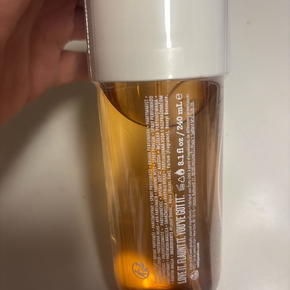 Sol de Janeiro Cheirosa 71 in Vibrant Orange - Picture 2 of 3